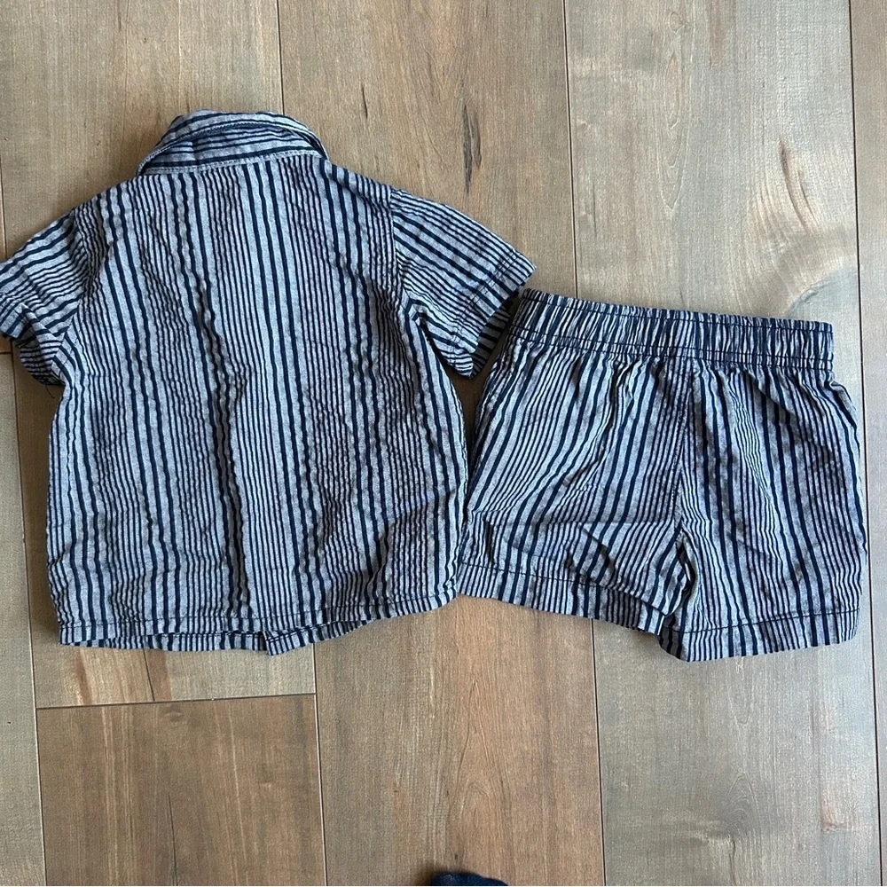GAP Seersucker Vacay Outfit